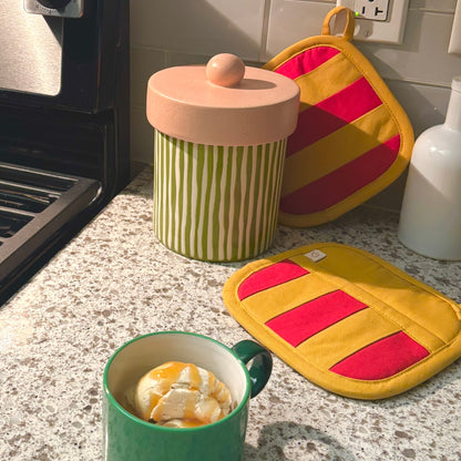 Striped Potholder/Mitten